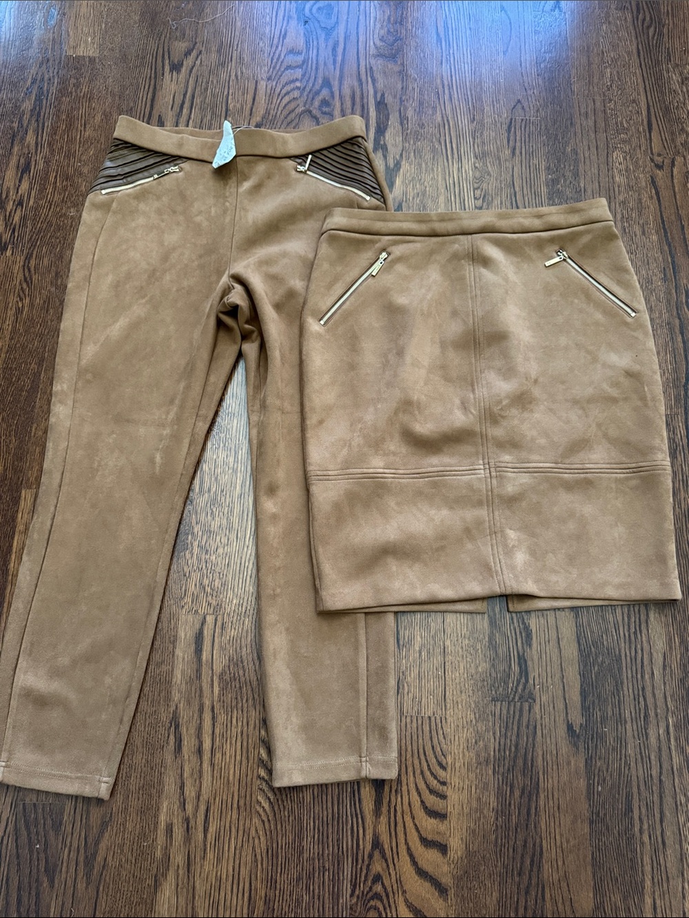 😜😜 IVANKA  Brown Suede-Look Skirt